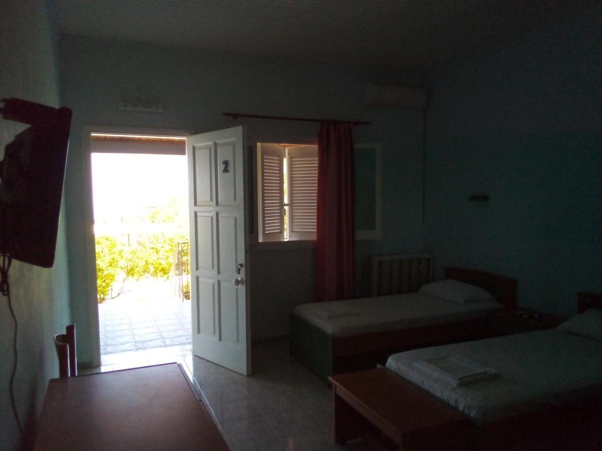 Panorama Rooms Kastro-Kyllini Exterior foto